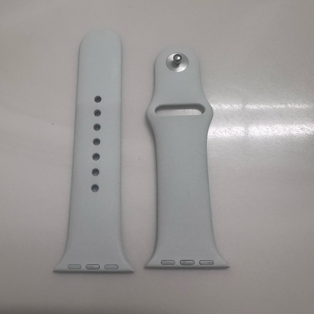 Apple Smartwatch with Silver and Gold Accents - Picture 4 of 8